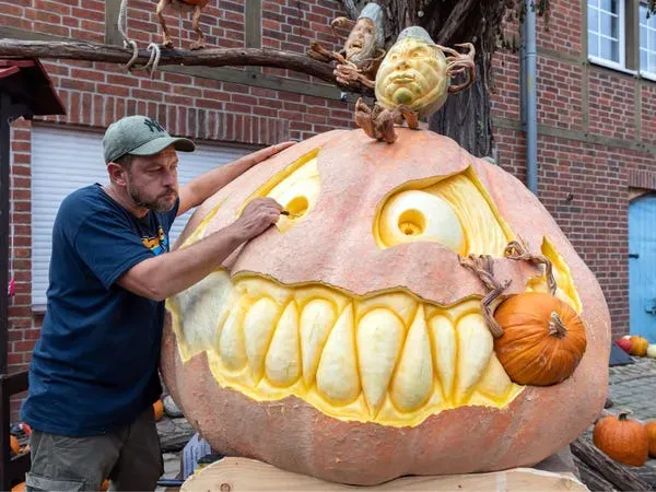 Showcasing Your Realistic Pumpkin Carving Masterpiece