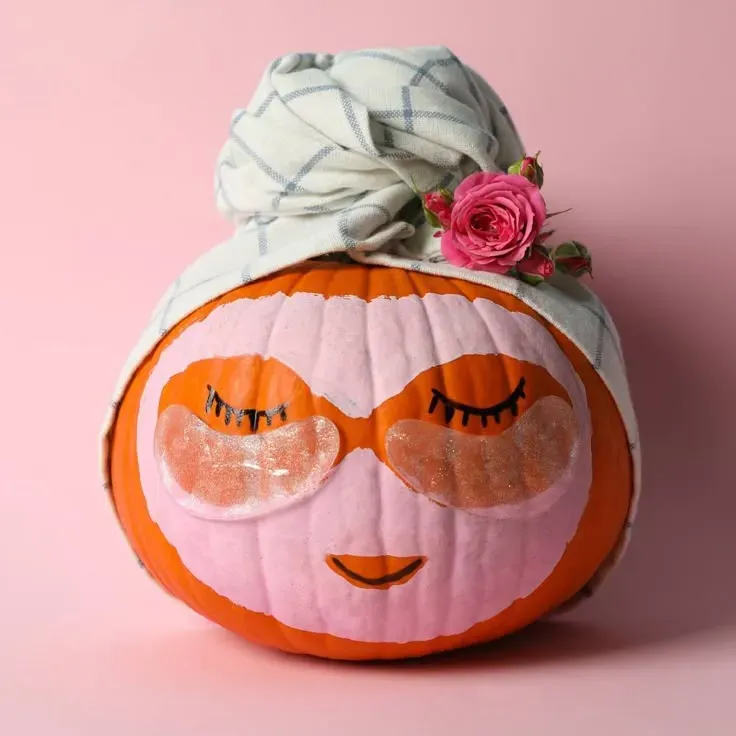 Simple Character and Design Ideas for Easy Girl Pumpkin Carving