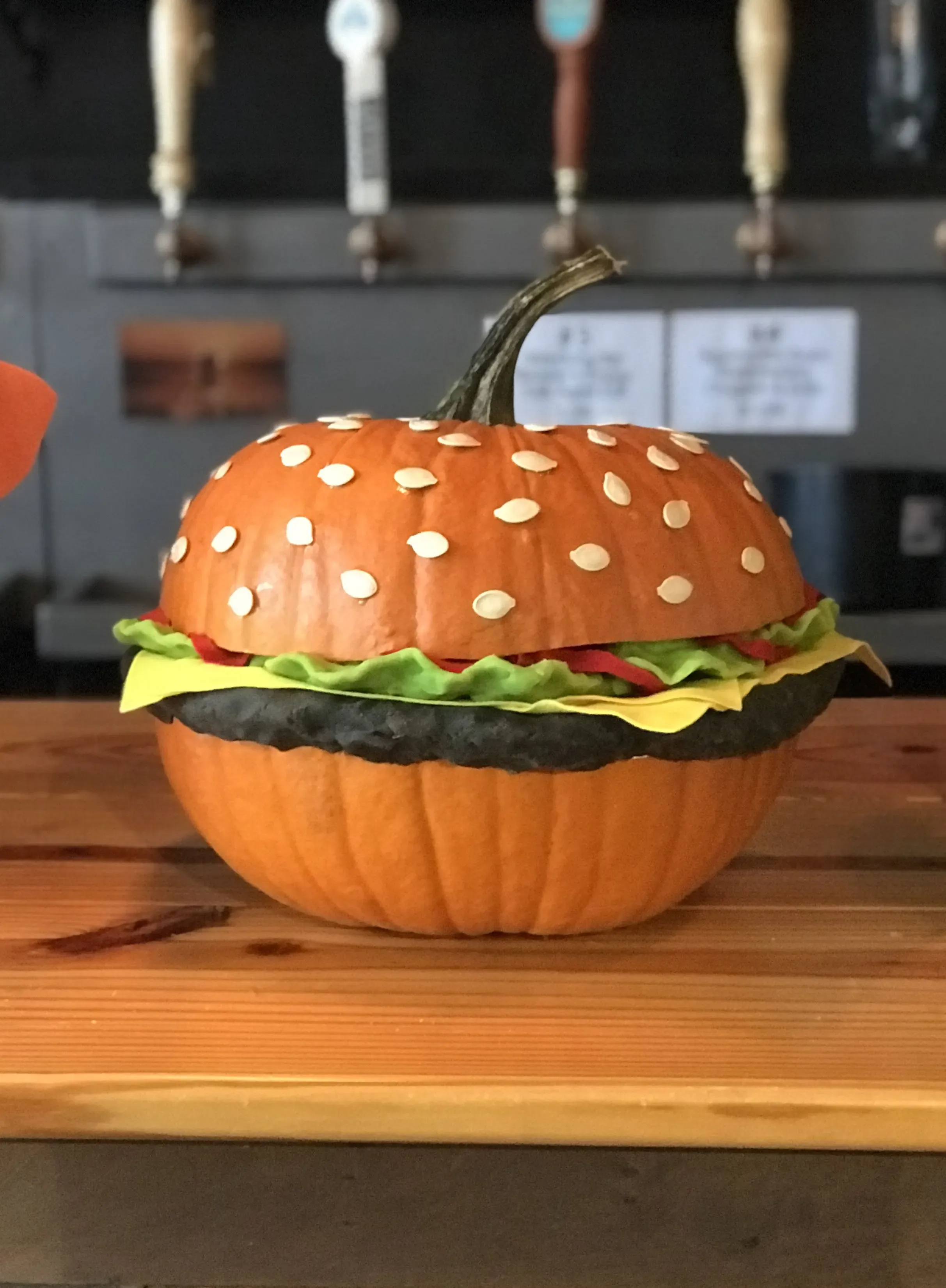 Discover simple pumpkin carving ideas for contest