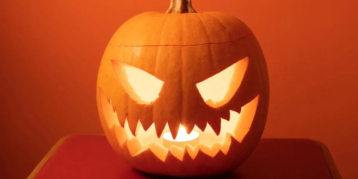 Why Go for Easy Pumpkin Carving Ideas That Are Still Scary?