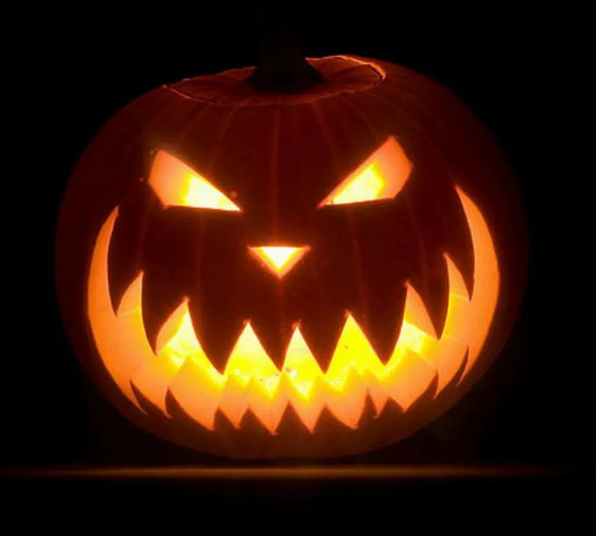 Why Simple Scary Pumpkin Carving Works Best